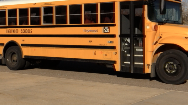 EHS student hop a bus home. 